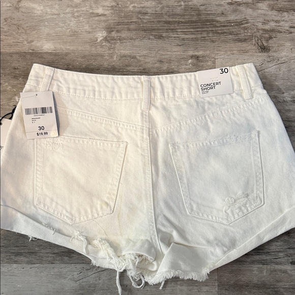 Women's White Denim Shorts - Picture 2 of 3